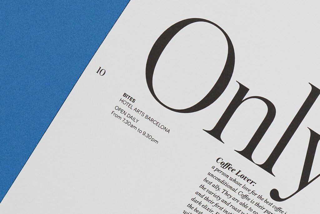 Detalle de la tipografia de la Revista views del Hotel Arts Barcelona